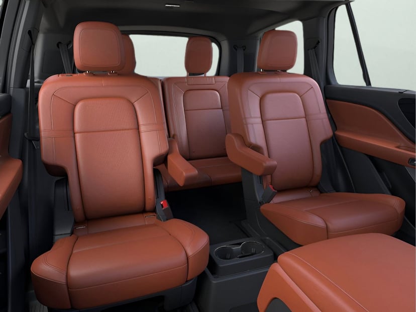 2026 Lincoln Aviator - Image 11