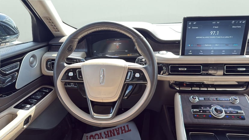 2021 Lincoln Aviator - Image 12