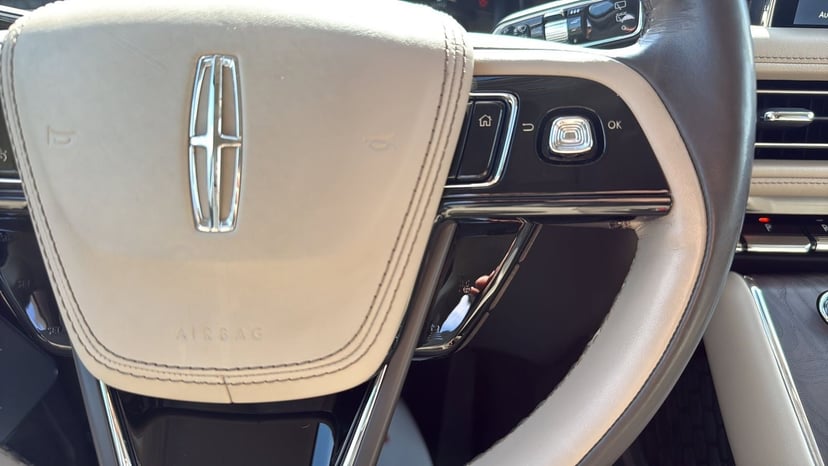 2021 Lincoln Aviator - Image 15
