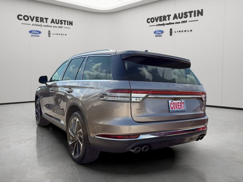 2021 Lincoln Aviator - Image 3