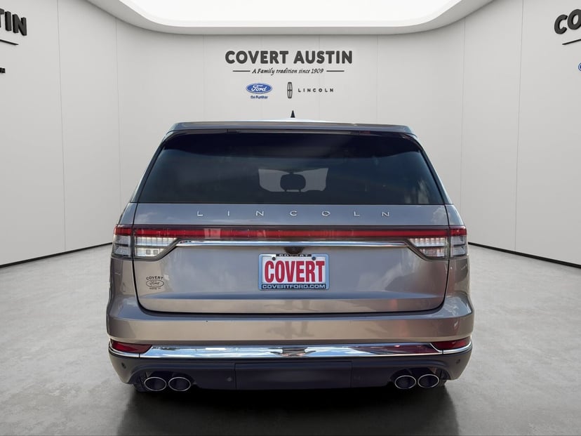 2021 Lincoln Aviator - Image 4