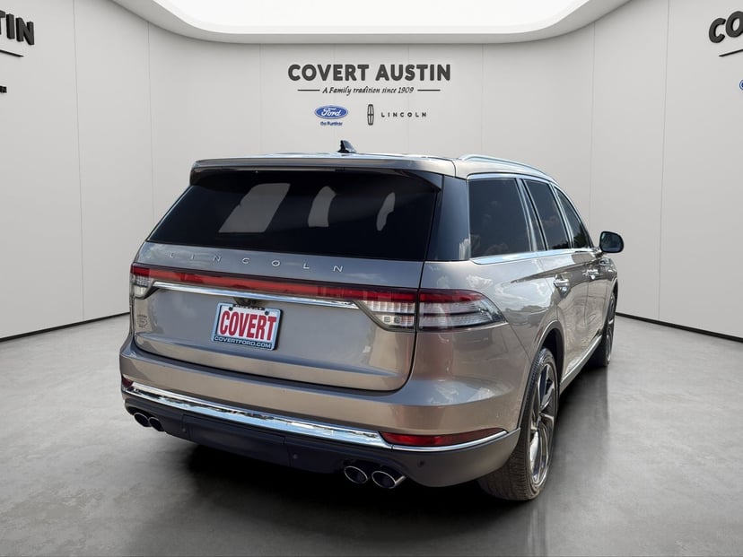 2021 Lincoln Aviator - Image 5