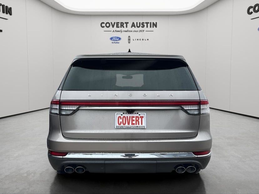 2021 Lincoln Aviator - Image 4