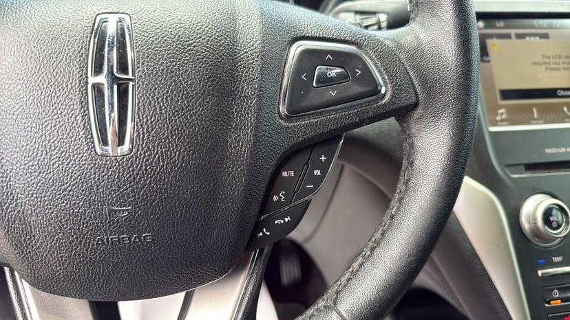 2017 Lincoln MKC - Image 12
