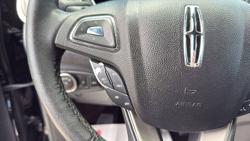 2017 Lincoln MKC - Image 13