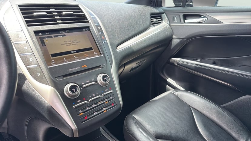 2017 Lincoln MKC - Image 16