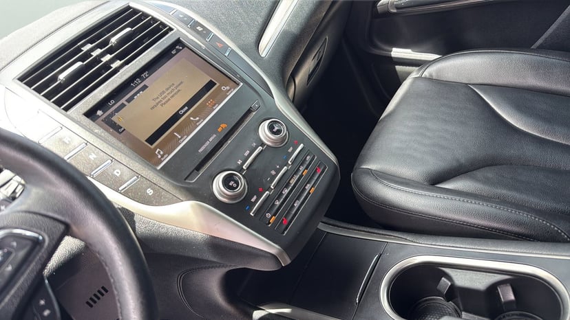 2017 Lincoln MKC - Image 17