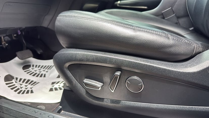 2017 Lincoln MKC - Image 7