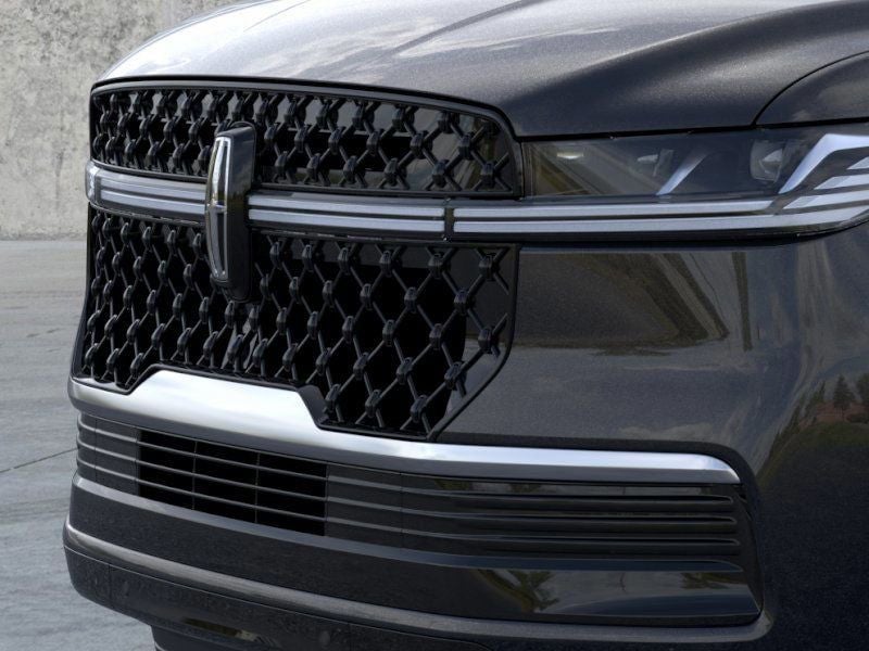 2026 Lincoln Navigator - Image 16