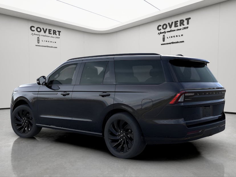 2026 Lincoln Navigator - Image 3