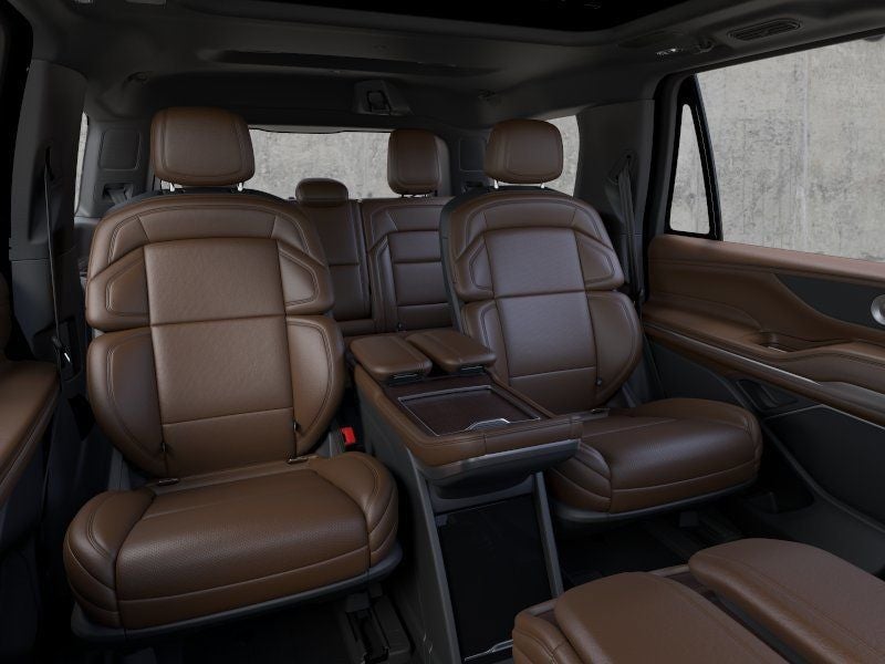 2026 Lincoln Navigator - Image 11