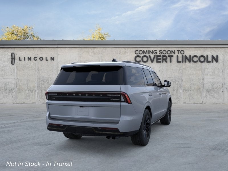 2026 Lincoln Navigator - Image 3