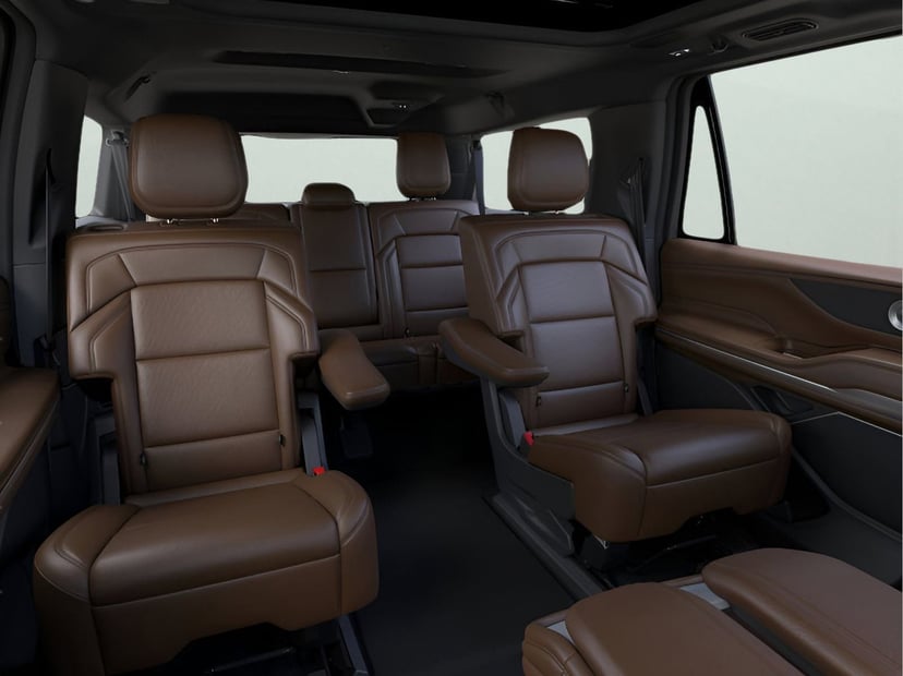 2026 Lincoln Navigator L - Image 11