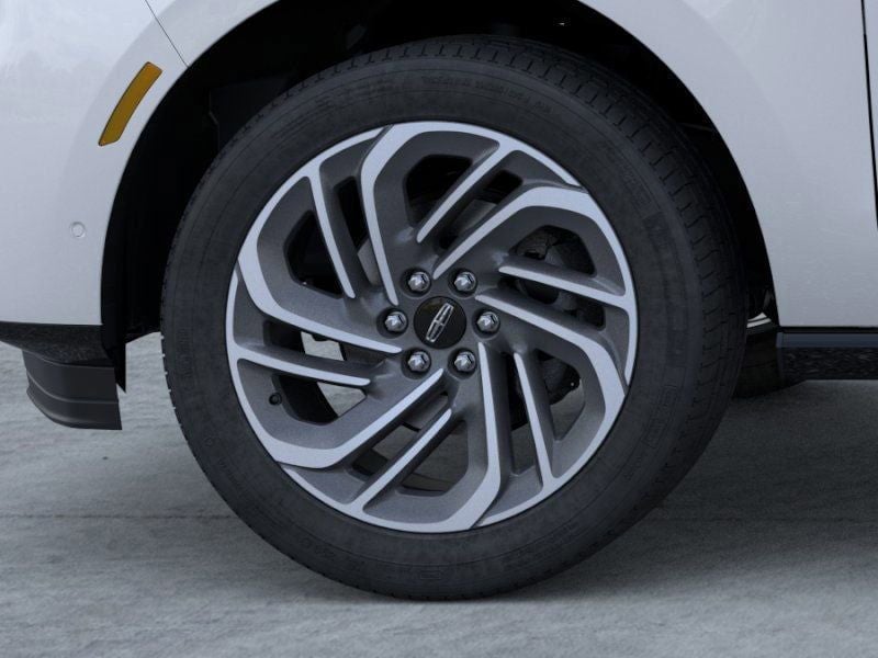 2026 Lincoln Navigator L - Image 19