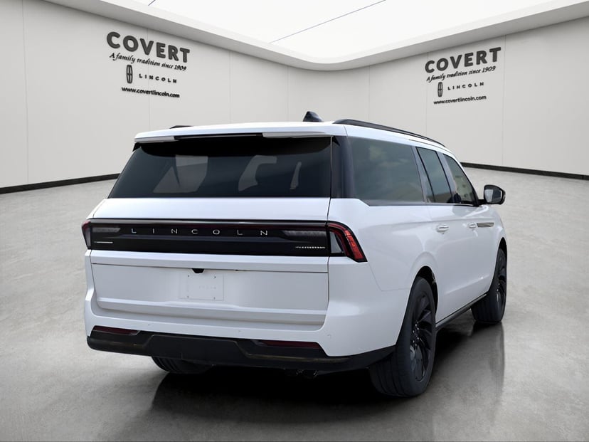 2026 Lincoln Navigator L - Image 7