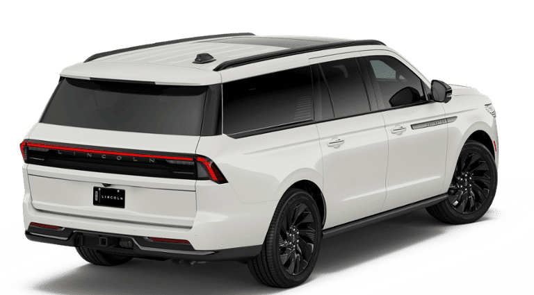 2026 Lincoln Navigator L - Image 24