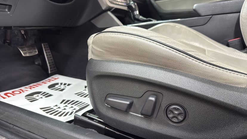 2015 Hyundai Sonata - Image 9