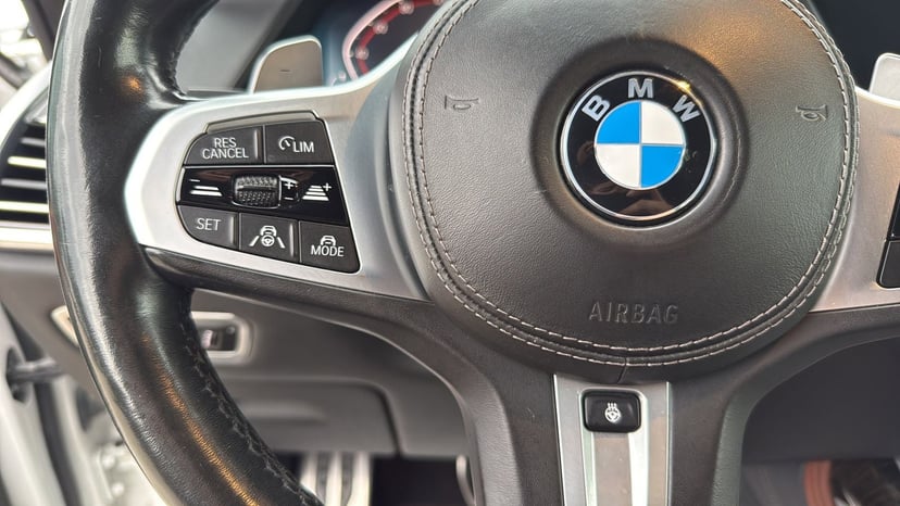 2019 BMW X7 - Image 16