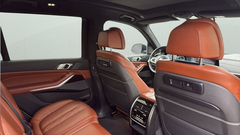 2019 BMW X7 - Image 28