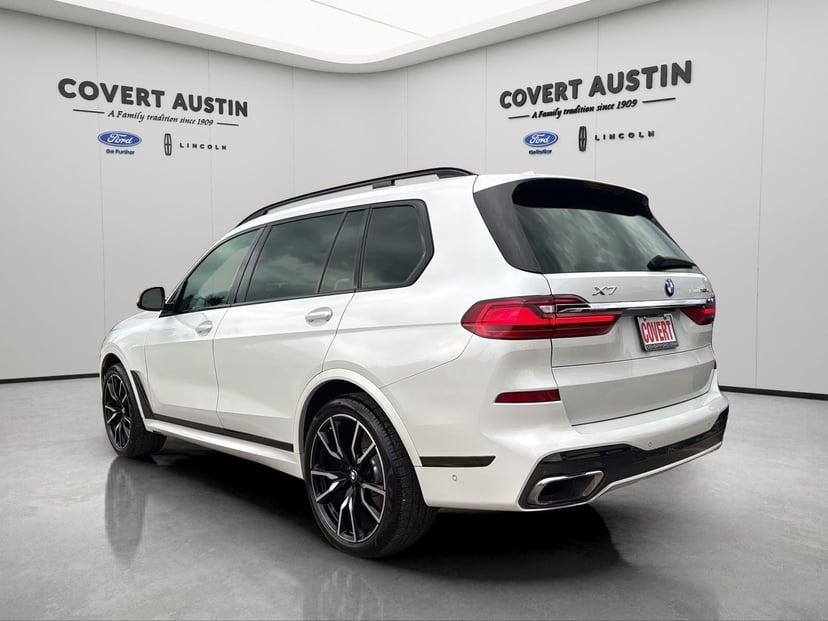 2019 BMW X7 - Image 3