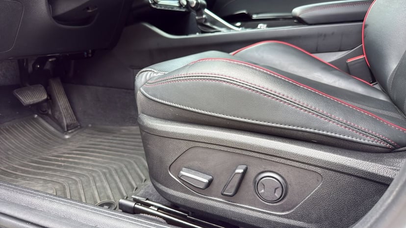 2024 Kia K5 - Image 10