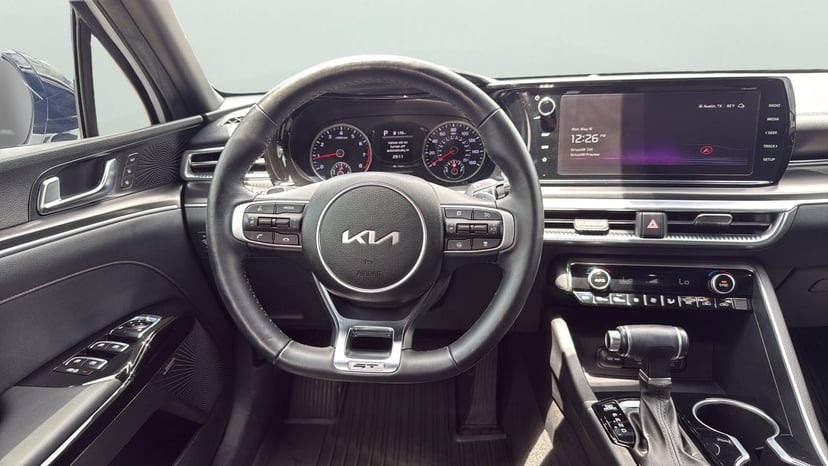 2024 Kia K5 - Image 12