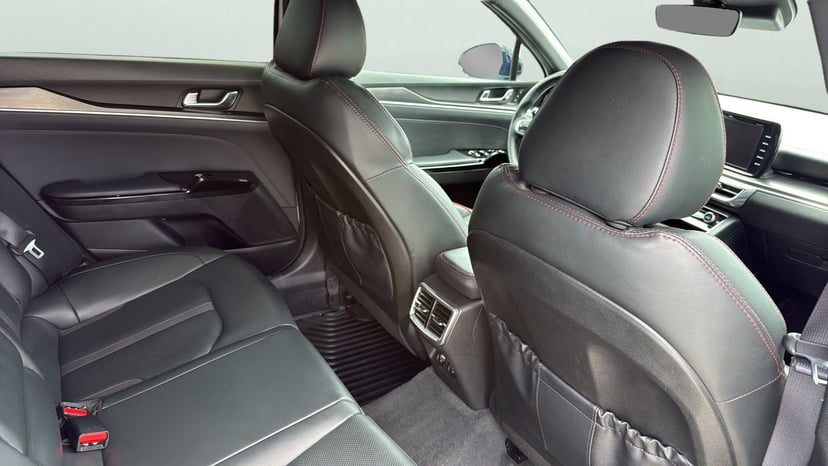 2024 Kia K5 - Image 28