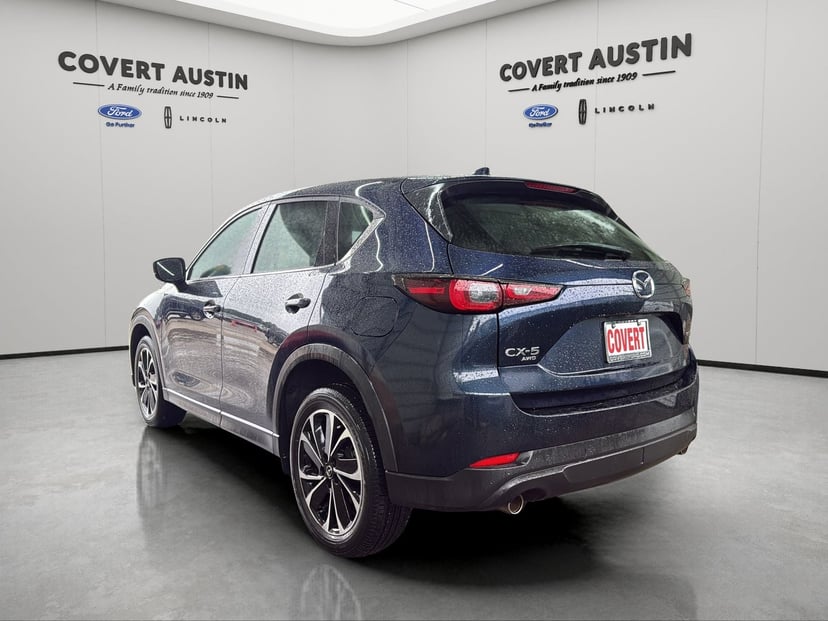 2023 Mazda Mazda CX-5 - Image 3