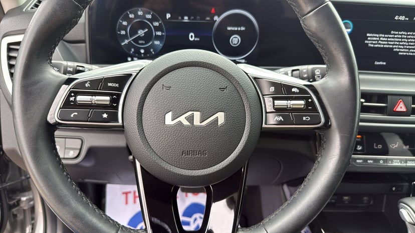 2025 Kia Seltos - Image 14