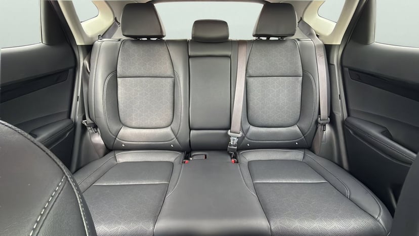2025 Kia Seltos - Image 25