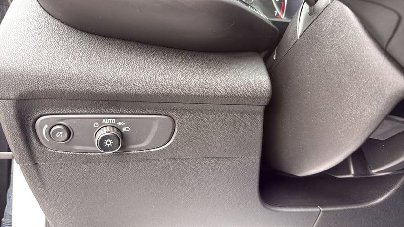 2023 Buick Envision - Image 17