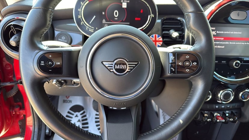 2024 MINI Cooper - Image 14