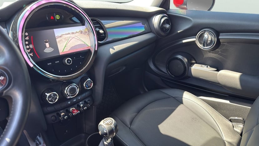 2024 MINI Cooper - Image 19