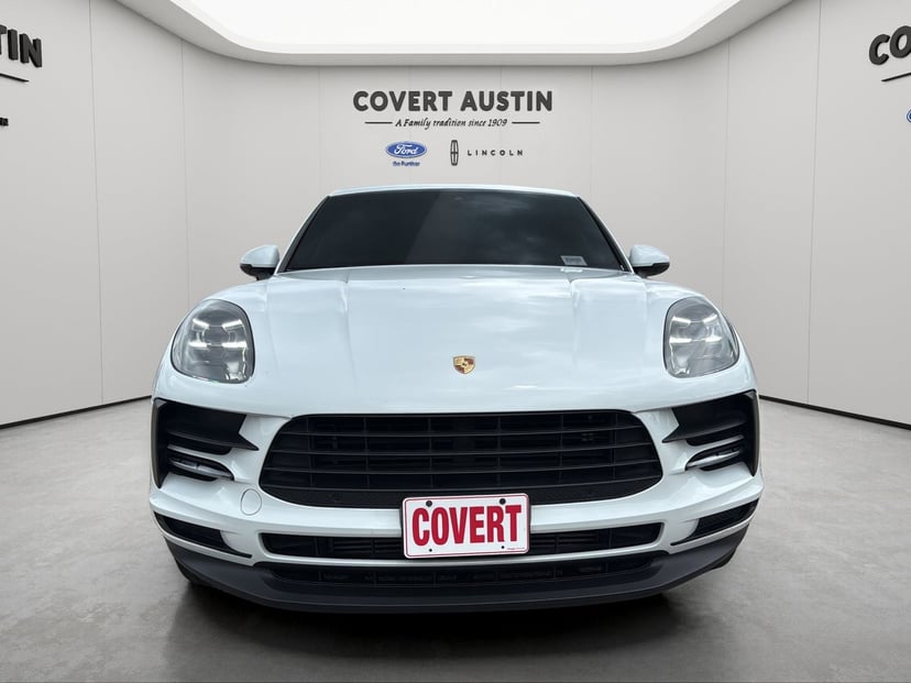 2020 Porsche Macan - Image 34