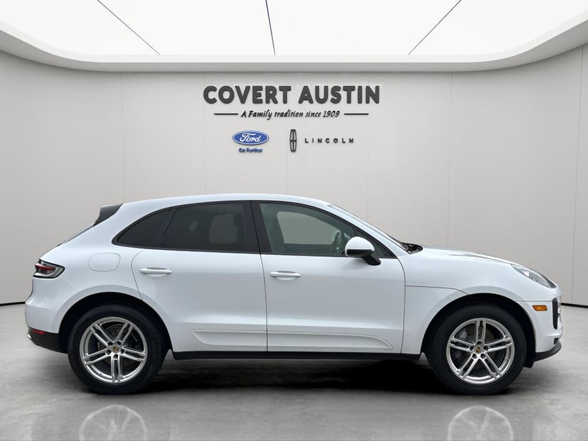 2020 Porsche Macan - Image 4
