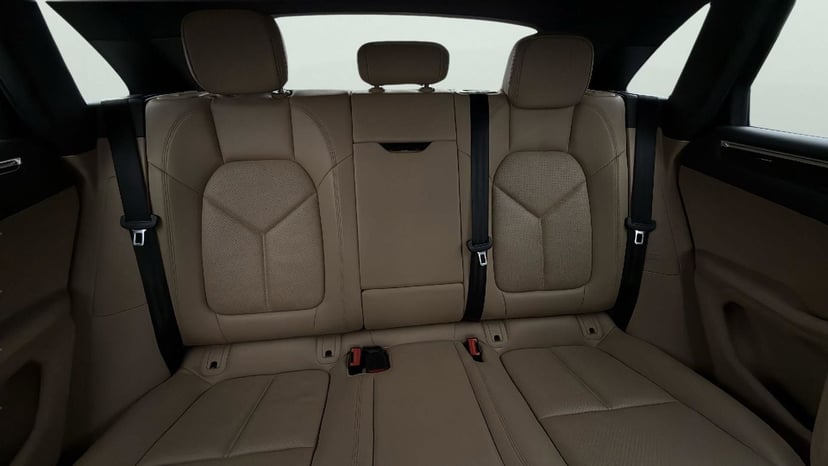 2020 Porsche Macan - Image 5