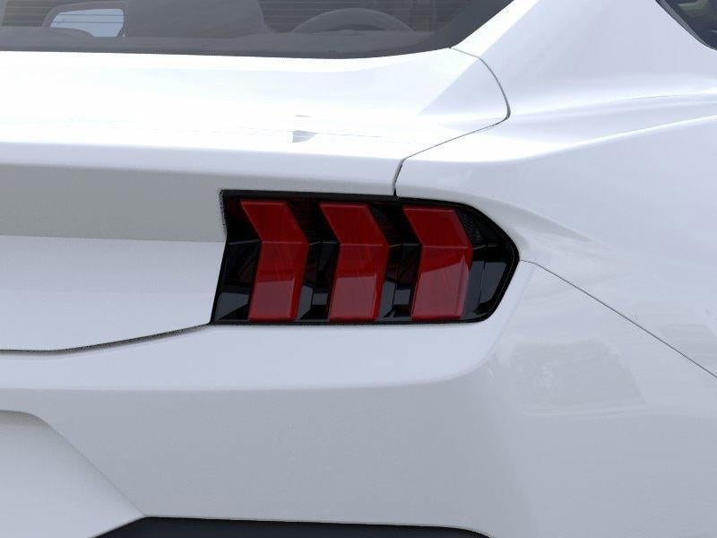 2026 Ford Mustang - Image 21
