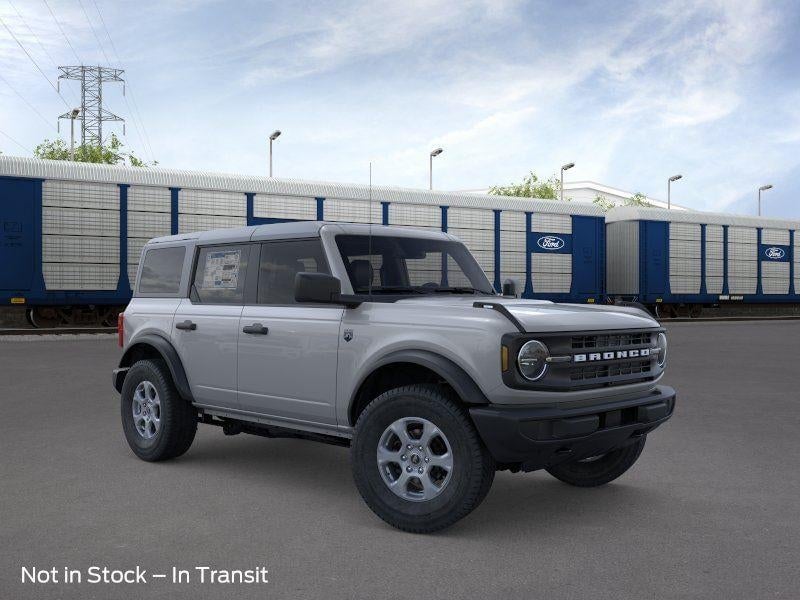 2026 Ford Bronco - Image 2
