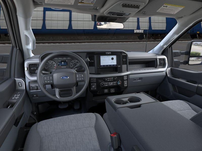 2026 Ford Super Duty F-250 SRW - Image 9