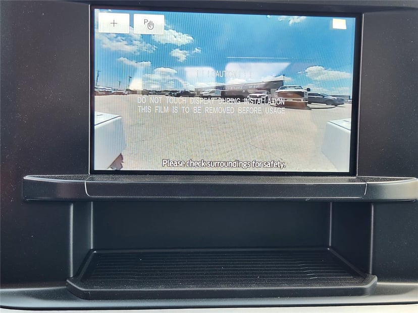 2025 Ford Super Duty F-350 - Image 14