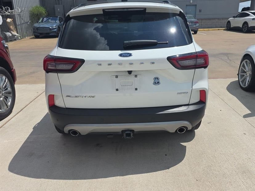 2024 Ford Escape - Image 6