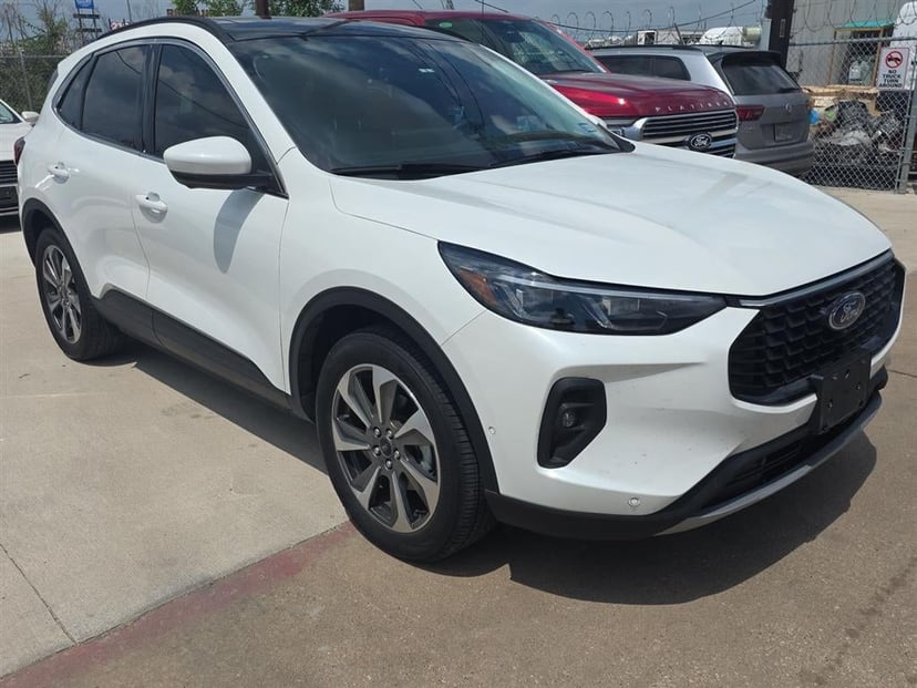 2024 Ford Escape - Image 9