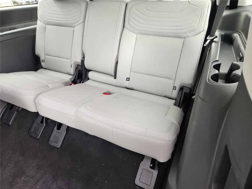 2025 Ford Expedition Max - Image 21
