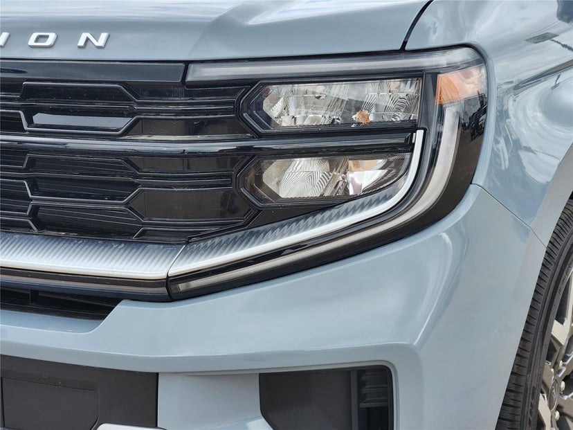 2025 Ford Expedition Max - Image 4