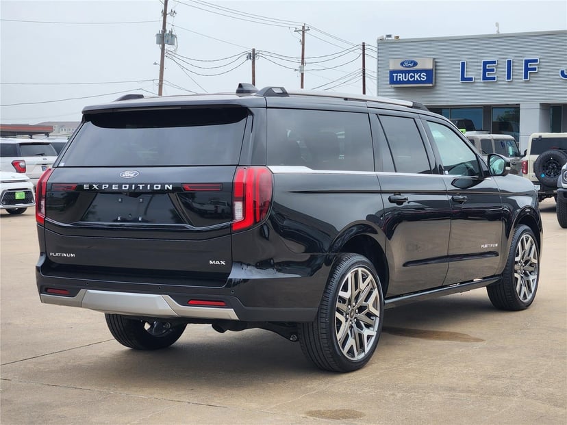 2025 Ford Expedition Max - Image 2