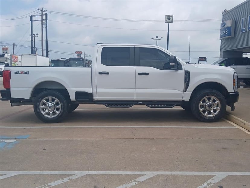 2024 Ford Super Duty F-250 - Image 8
