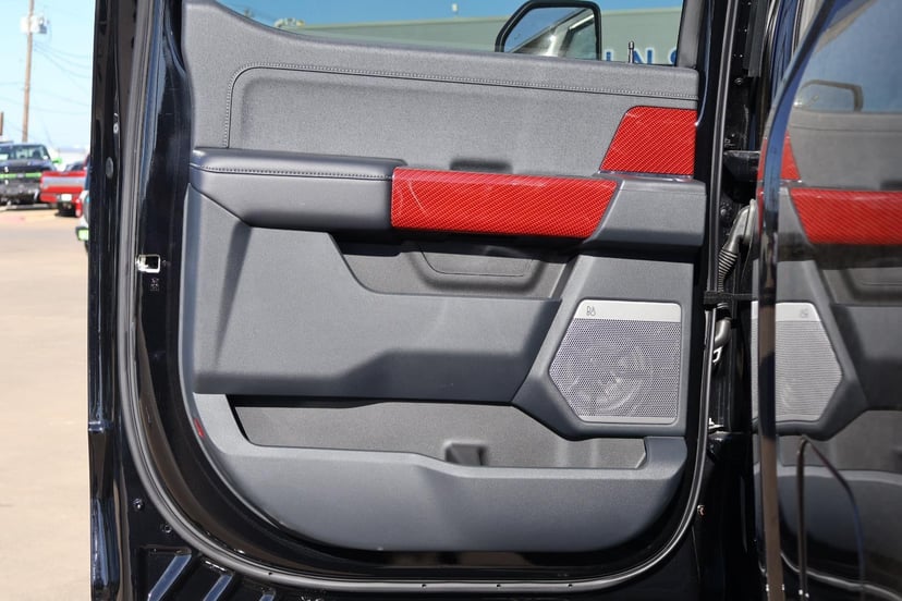 2025 Ford Super Duty F-250 - Image 45