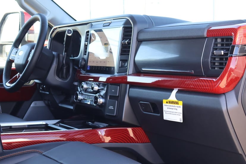 2025 Ford Super Duty F-250 - Image 61
