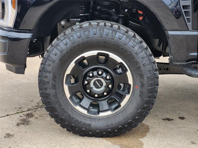 2026 Ford Super Duty F-250 - Image 6
