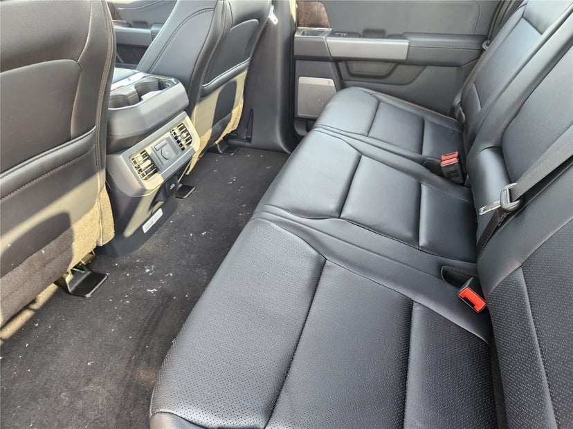 2026 Ford Super Duty F-250 - Image 18
